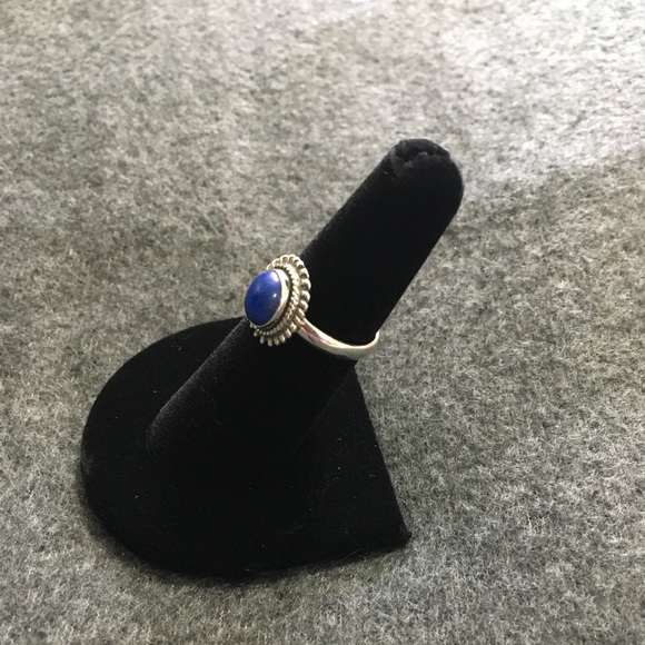 Lapis size 7 sterling ring - Picture 2 of 3